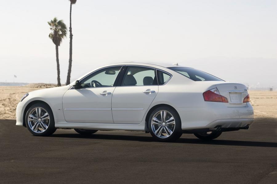  Infiniti M45 S 2008 года  (фото 14 из 20)